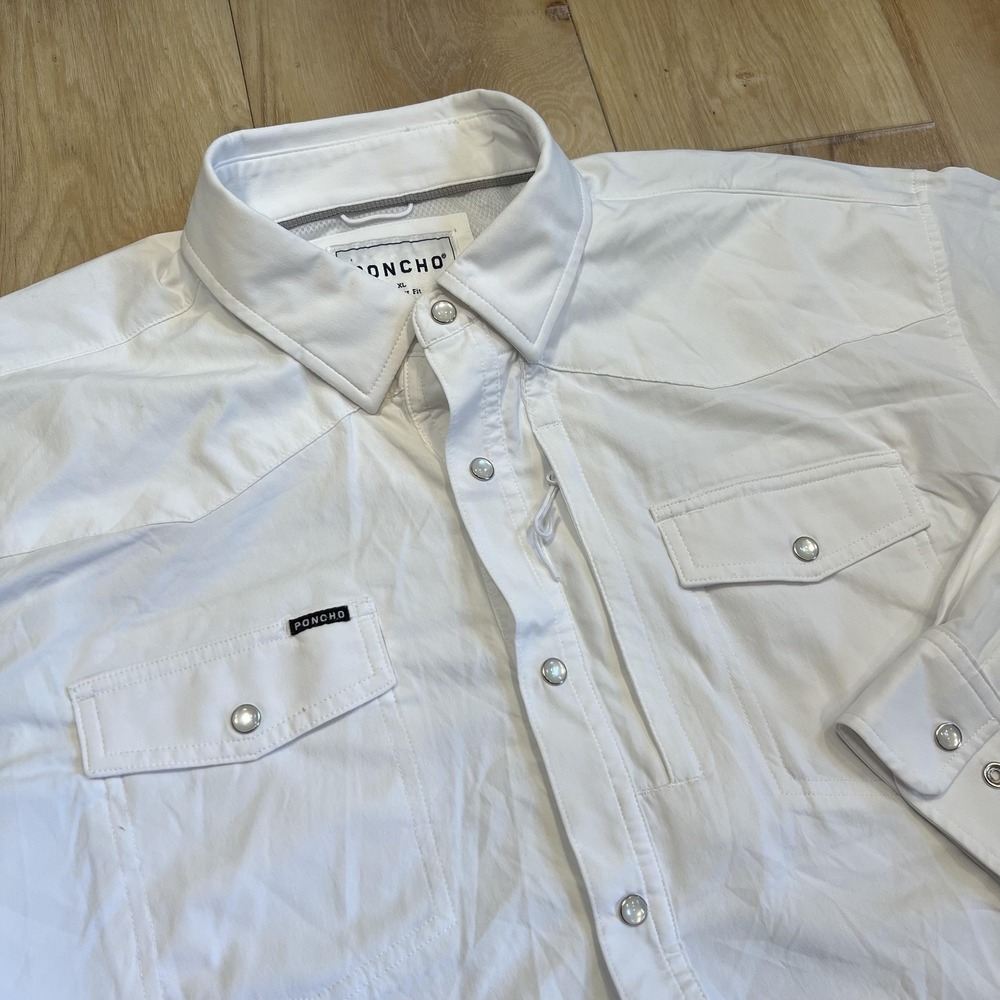 Poncho Shirt Mens XL White Solid Long Sleeve Western Snap Front Pockets Casual